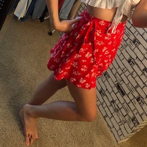 Floral Red and White Flow Skirt